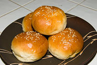Memorial Day Hamburger Buns, adapted from Jeffrey Hamelman's "Bread"
20070528-14.57.10